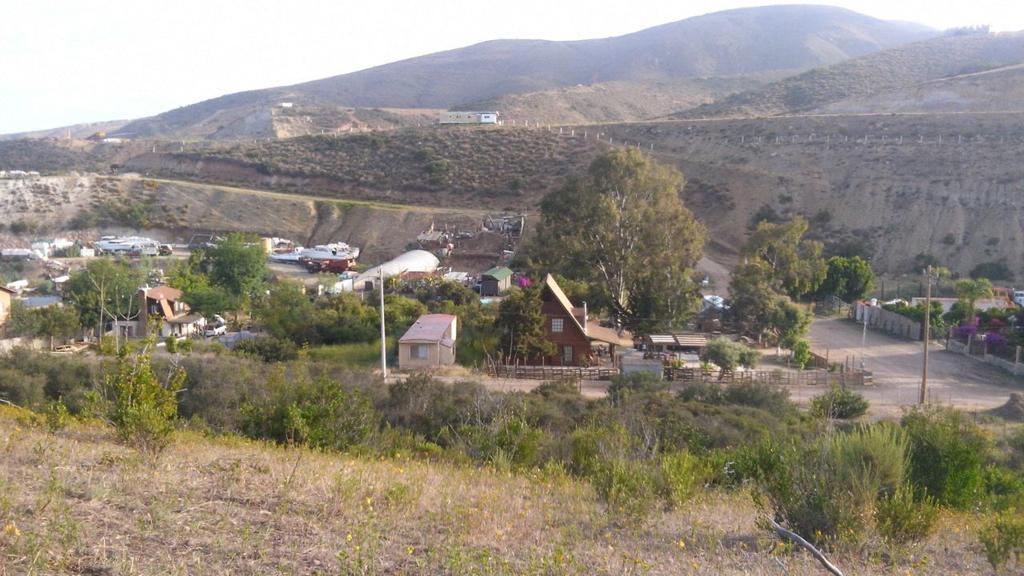 La Cabana De Cuatro Milpas Villa Ensenada Exterior foto